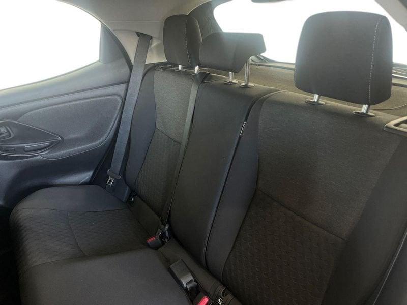 Toyota Yaris Yaris 1.5h Trend