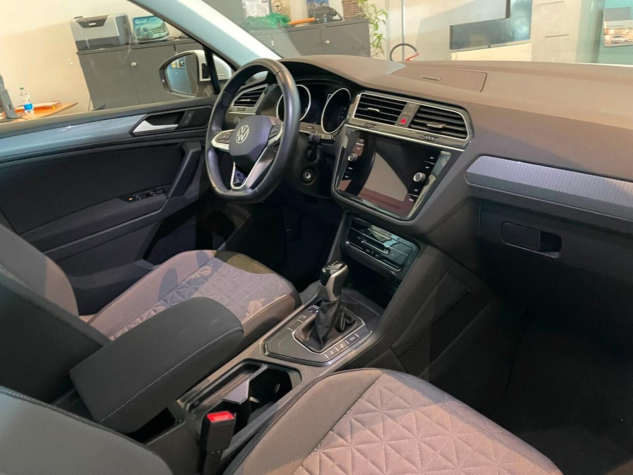 VOLKSWAGEN TIGUAN 2.0 TDI DSG ELEGANCE – 06/2023 – 90.000 KM