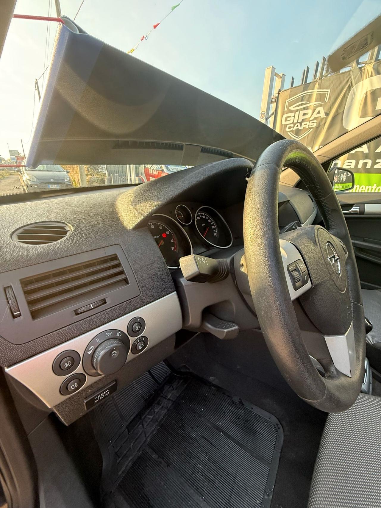 Opel Astra 1.4 16V GPL-TECH 5 porte Enjoy