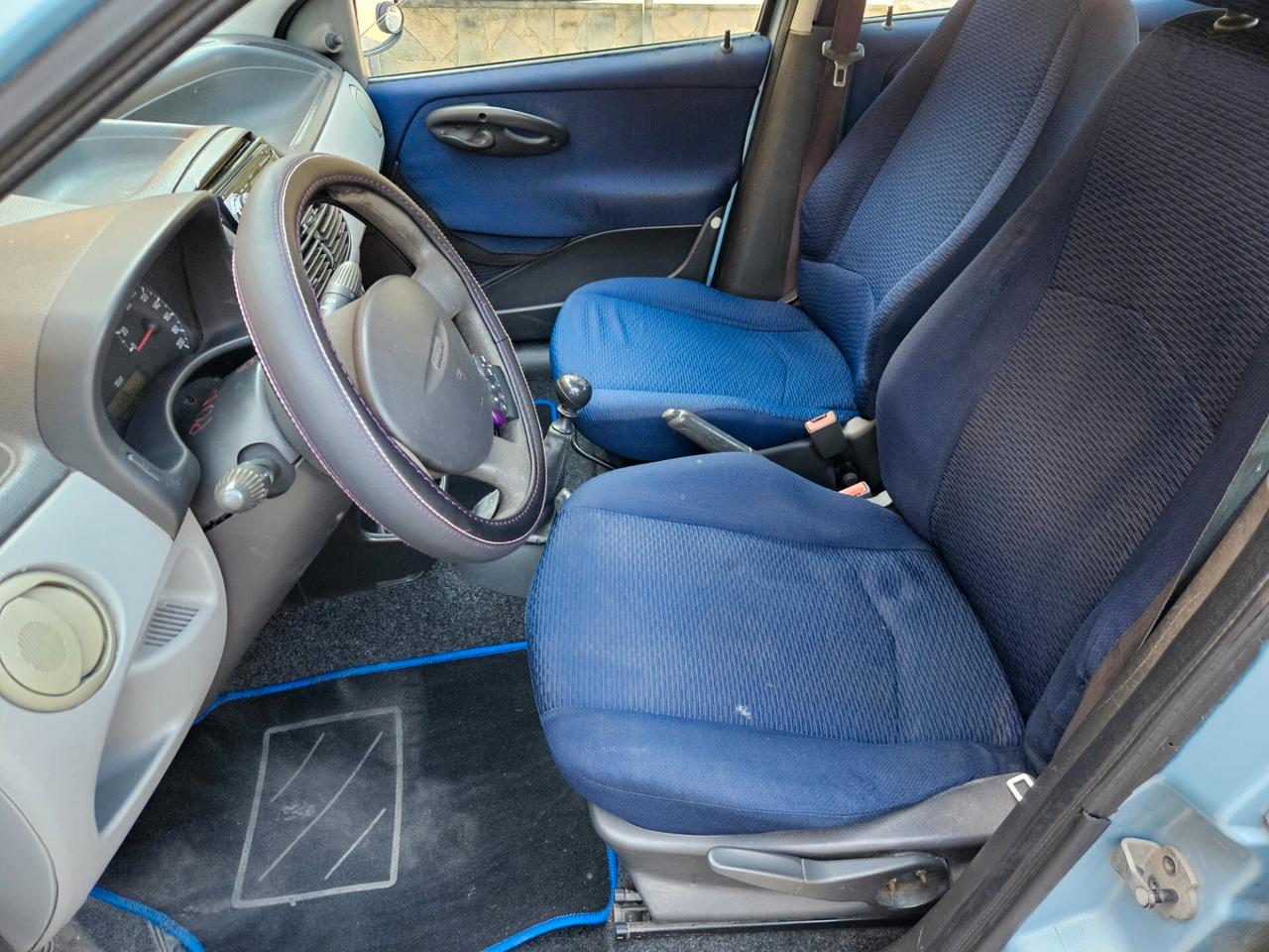 Fiat Punto 1.2i cat 5 porte ELX