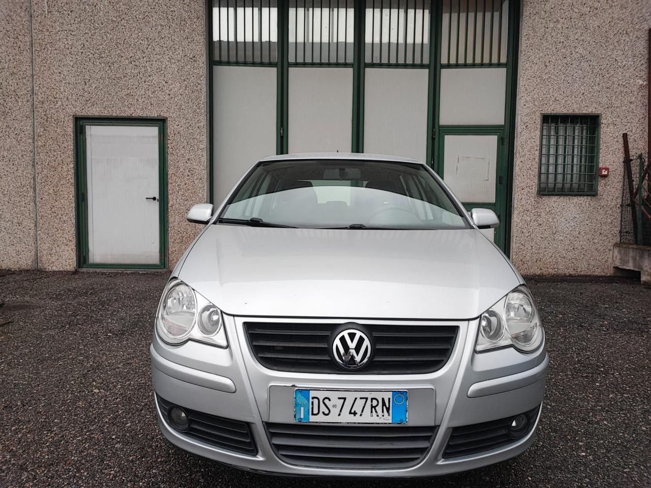 Volkswagen Polo 1.2 BENZINA NEOPATENTATI 2009 5 PORTE