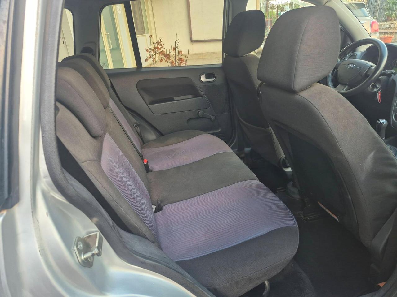 Ford Fusion 1.4 TDCi 5p. Collection