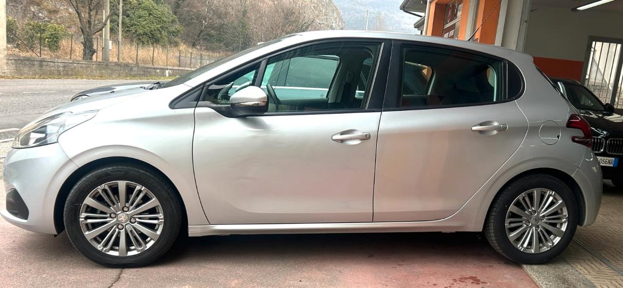 Peugeot 208 5 Porte 208 5p 1.2 puretech Allure gpl 82cv