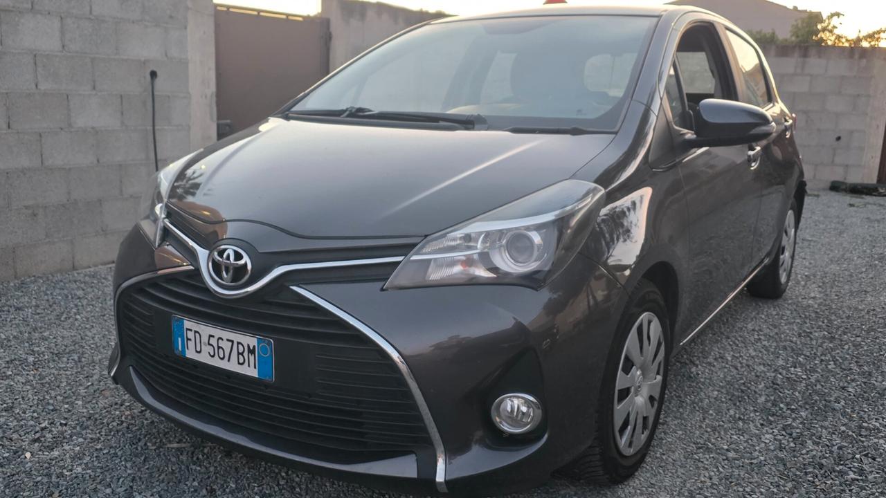 Toyota Yaris 1.0 benzina