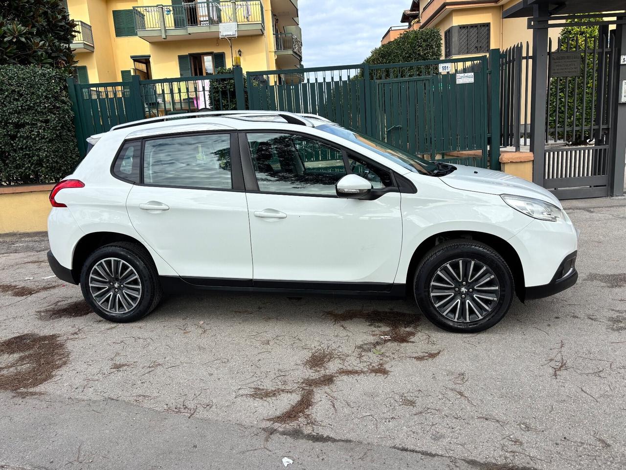 Peugeot 2008 PureTech 82 ETG5 S&S Allure