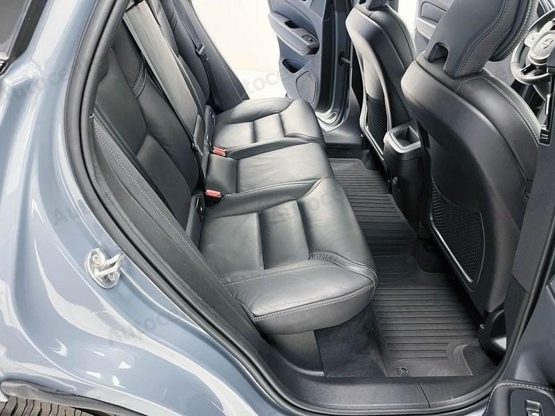 Volvo XC60 XC60 B4 (d) **TRAZ ANT** 197CV AUT PLUS DARK