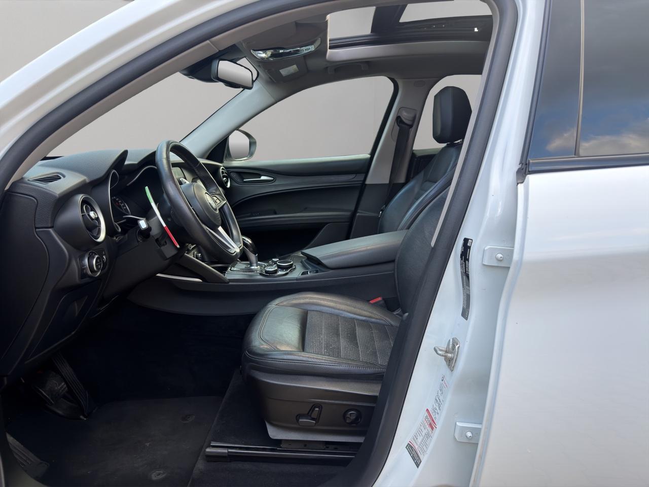 Alfa Romeo Stelvio 2.2 Turbodiesel 180 CV AT8 RWD Super