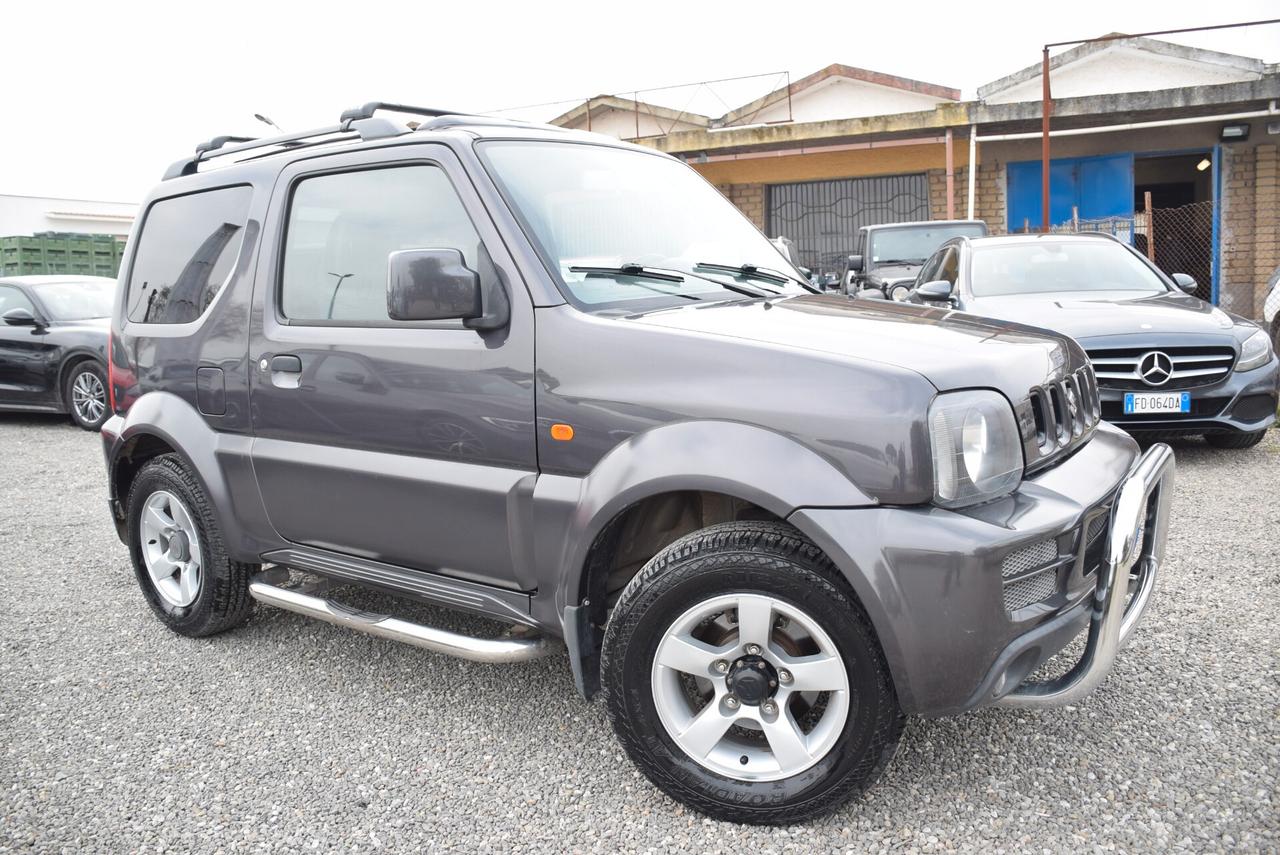 Suzuki Jimny 4X4 - GANCIO TRAINO TETTO PANORAMICO 1.3i 16V 85CV Special NAVI CAM ANDROID CARPLAY