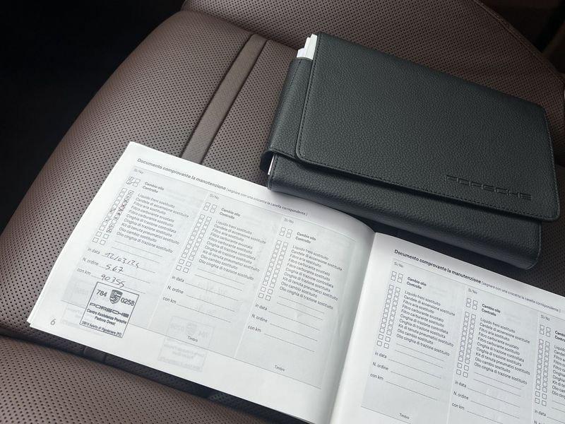 Porsche Cayenne 3.0 V6 E-Hybrid 462 CV