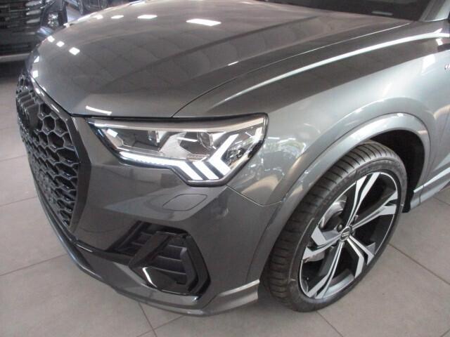 Audi Q3 SPB 40 TDI quattro Blackline S-Tronic 193CV