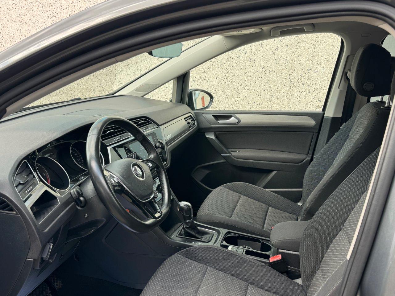 Volkswagen Touran 1.6 tdi Business 115cv dsg 7 POSTI