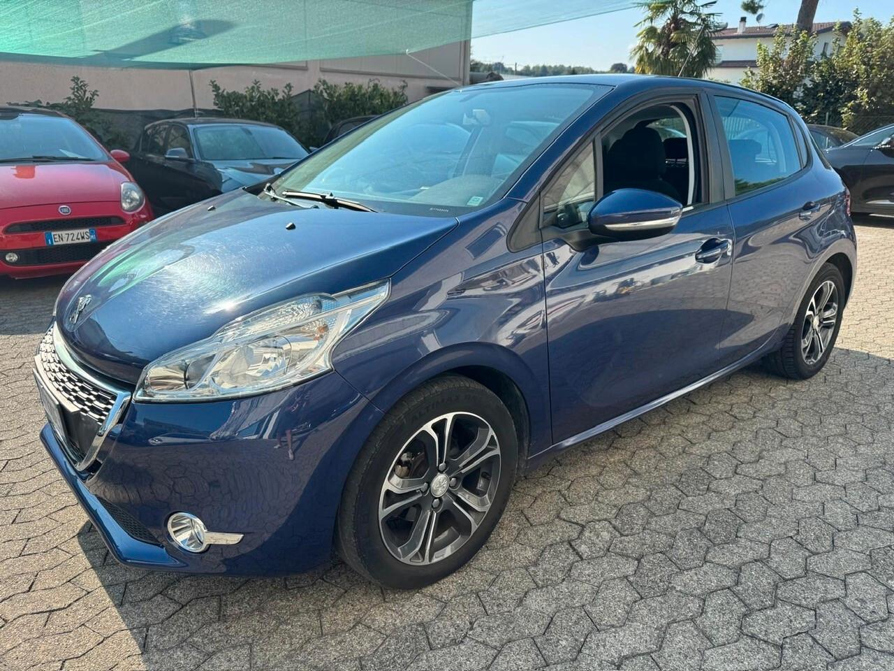 Peugeot 208 PureTech 82 5 porte Access
