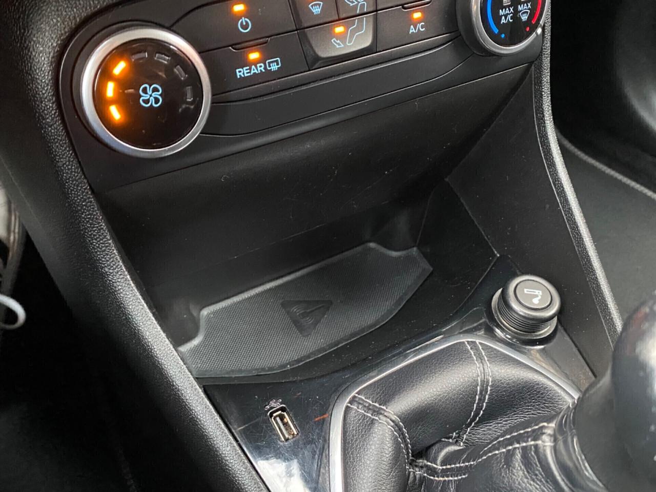 Ford Fiesta 1.1 S Line Benzina