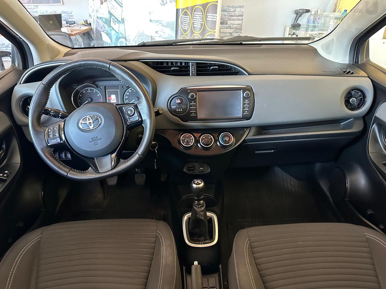 Toyota Yaris 1.3benz. 95.000km