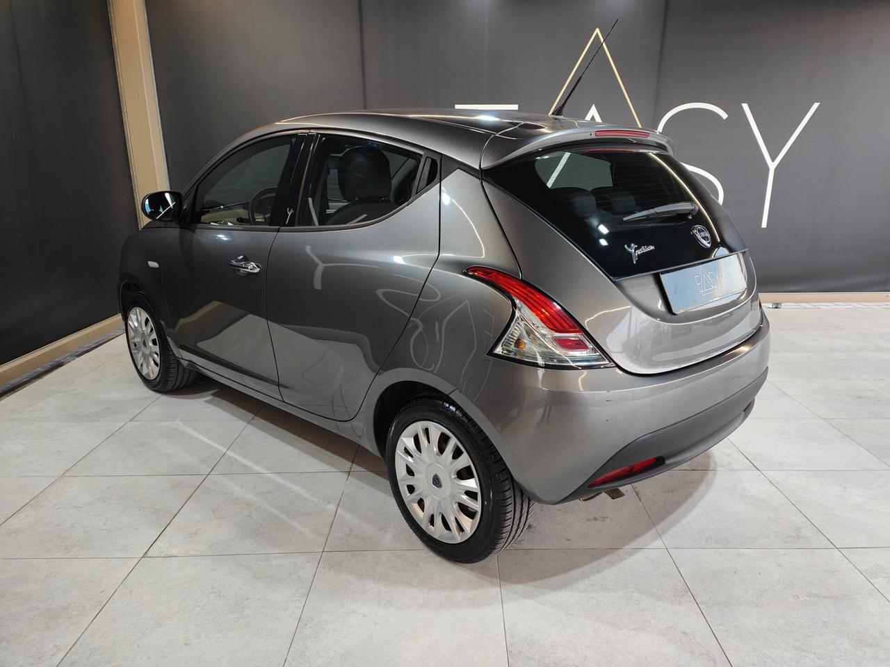 Lancia Ypsilon 1.2 69 CV 5 porte S&S Gold