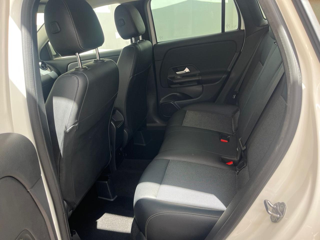 Mercedes-benz GLA 180 GLA 180 d Automatic Sport