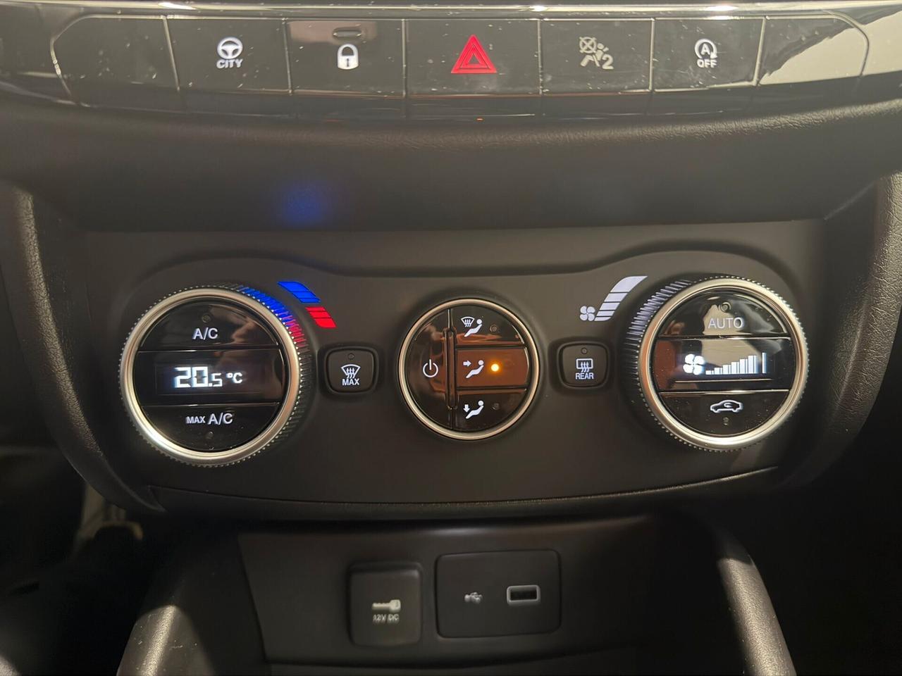 FIAT TIPO 1.3 M-JET 95CV FULL OPTIONAL