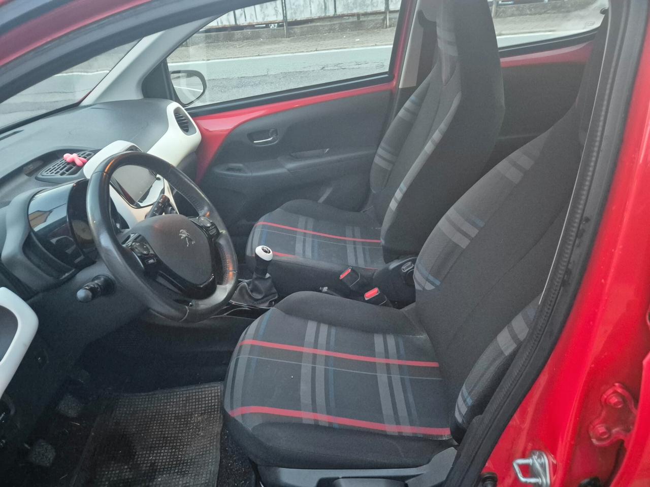 Peugeot 108 VTi 68 5 porte Allure