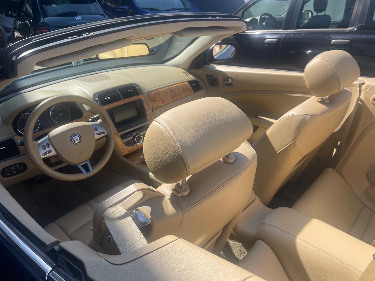 Jaguar XK 4.2 V8 Convertibile