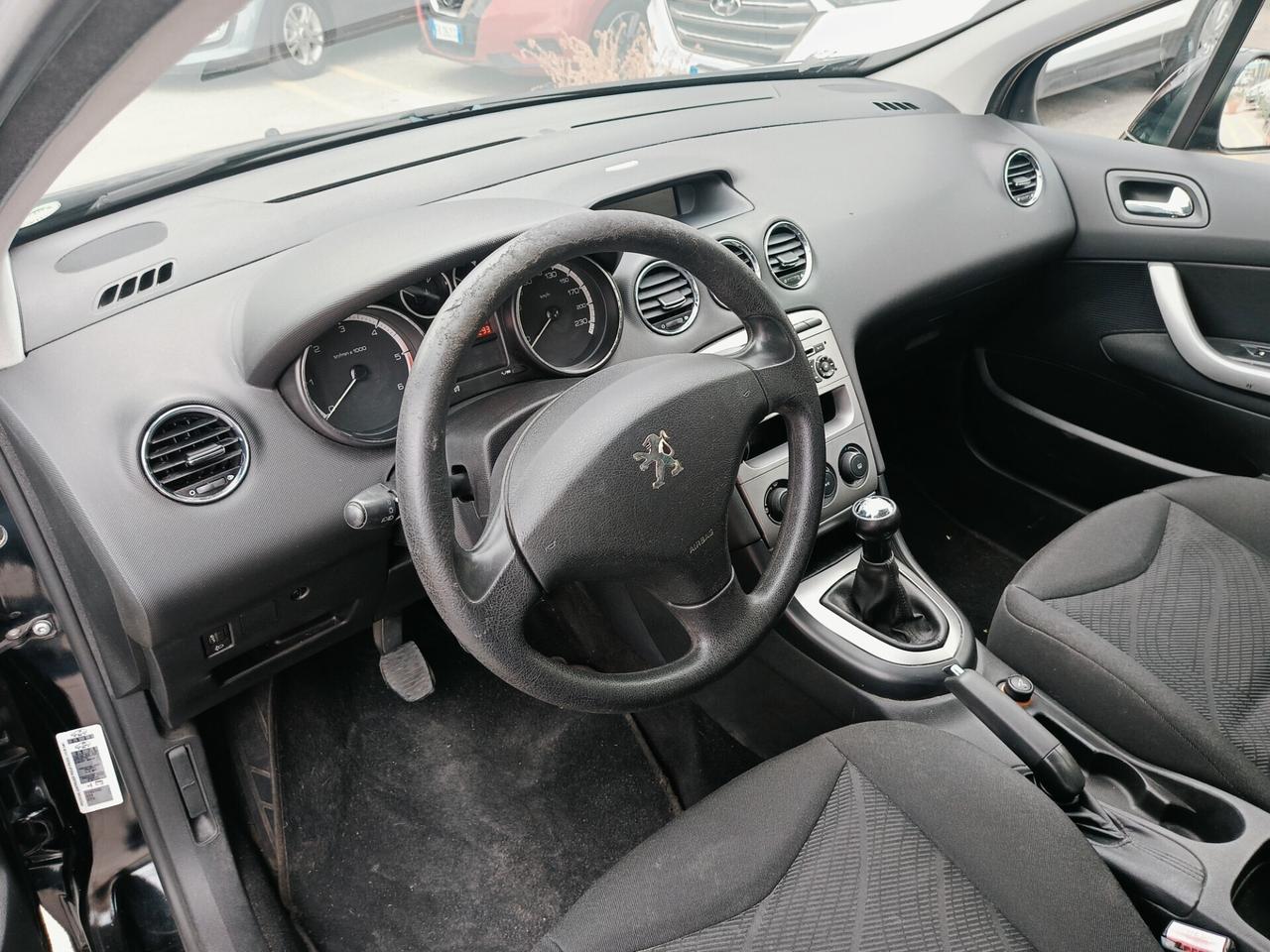 Peugeot 308 1.6 HDi 90CV 5p. Tecno
