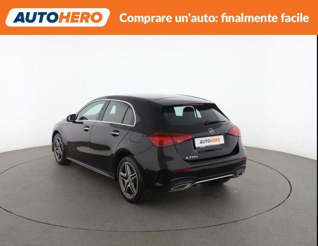 MERCEDES-BENZ A 250 e hybrid EQ AMG Line Premium