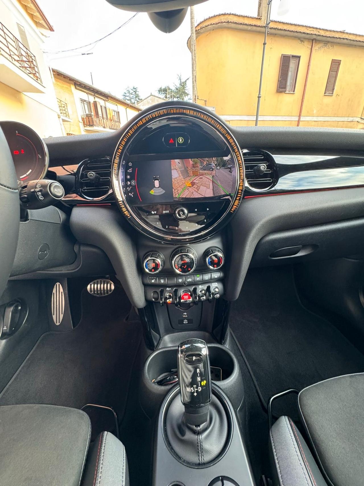 Mini 2.0 John Cooper Works Pat Moss Edition auto, UNIPRO, SERVICE MINI, UNICA