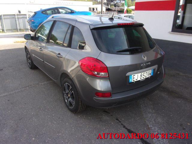 RENAULT Clio 1.2 16V TCE 100CV SporTour Dynamique
