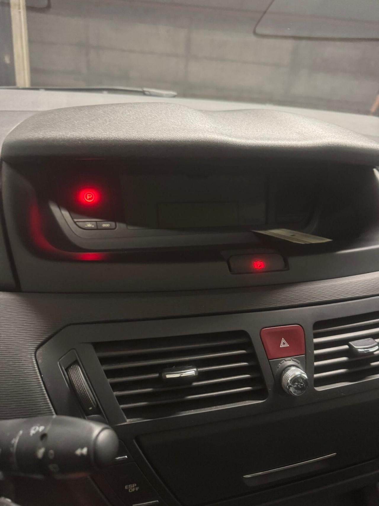 Citroen C4 Picasso 1.6 VTi 120 GPL