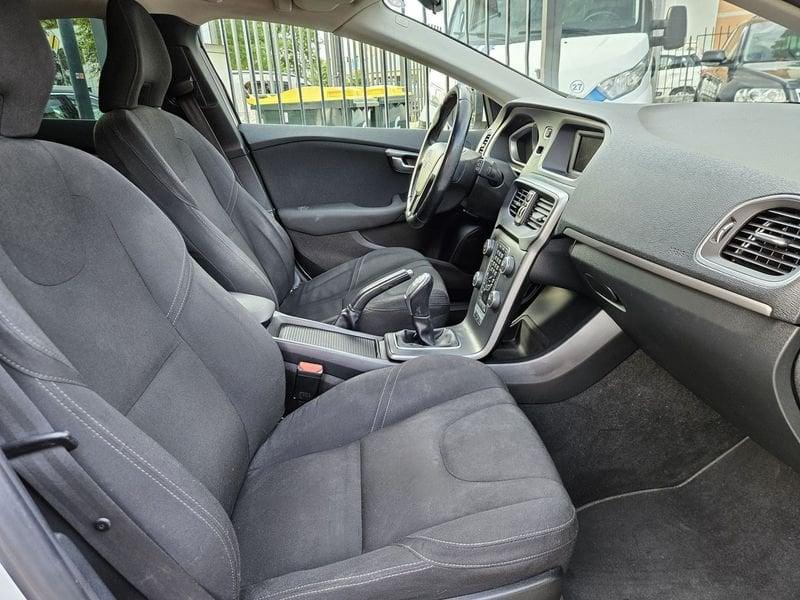 Volvo V40 D2 Summum