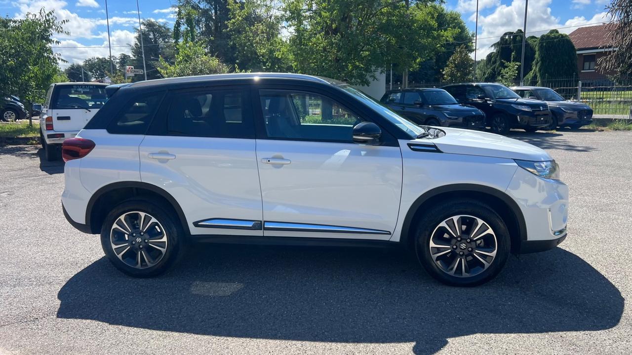 Suzuki Vitara 1.4 Hybrid Top