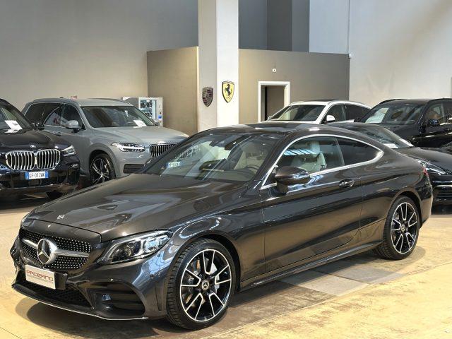 MERCEDES-BENZ C 300 d Coupé 4Matic Premium AMG-19"-Camera-Carplay-FULL