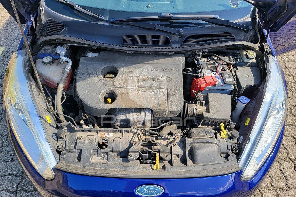 FORD Fiesta 1.5 TDCi 75CV 5 porte Titanium