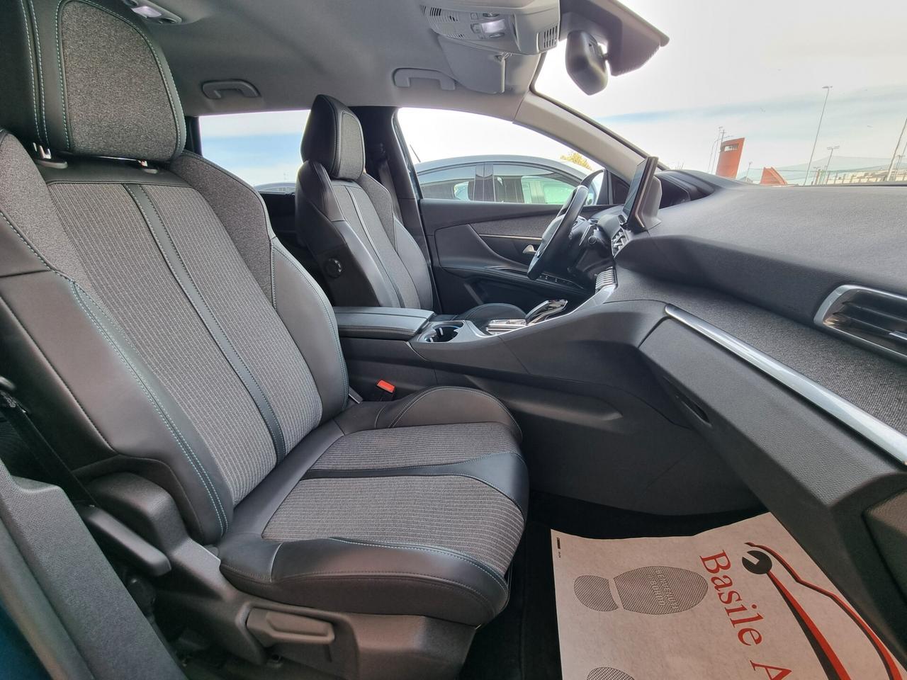 Peugeot 5008 BlueHDi 130 S&S EAT8 Allure Pack