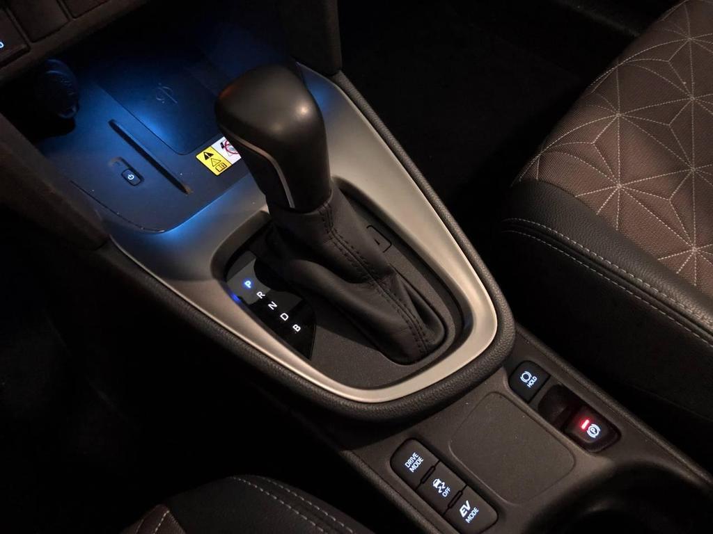 Toyota Yaris Cross 1.5 H Lounge FWD E-CVT