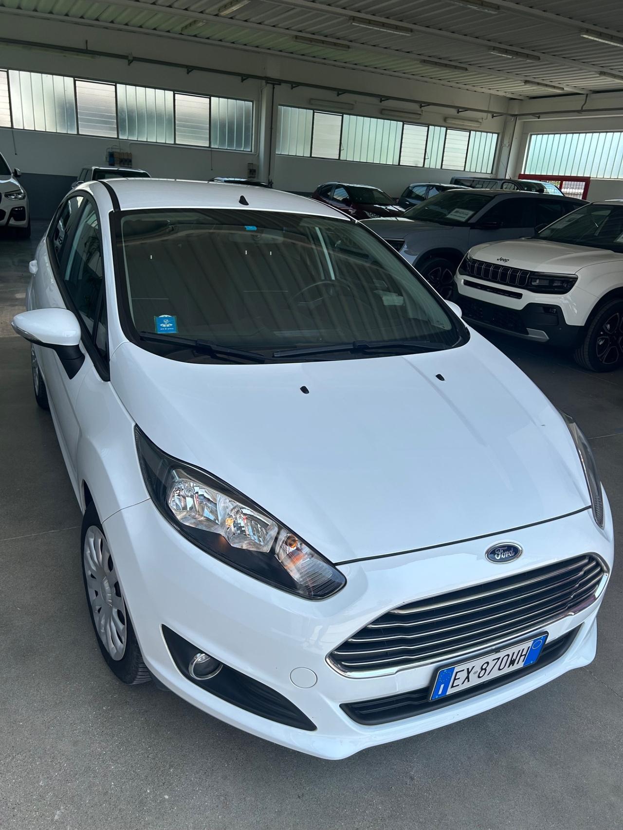 Ford Fiesta 1.2 60CV 5 porte Titanium