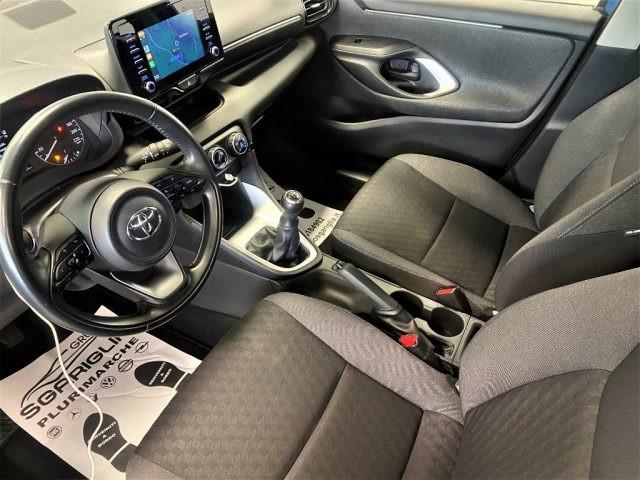 TOYOTA Yaris 1.0 Benzina 5 porte Active