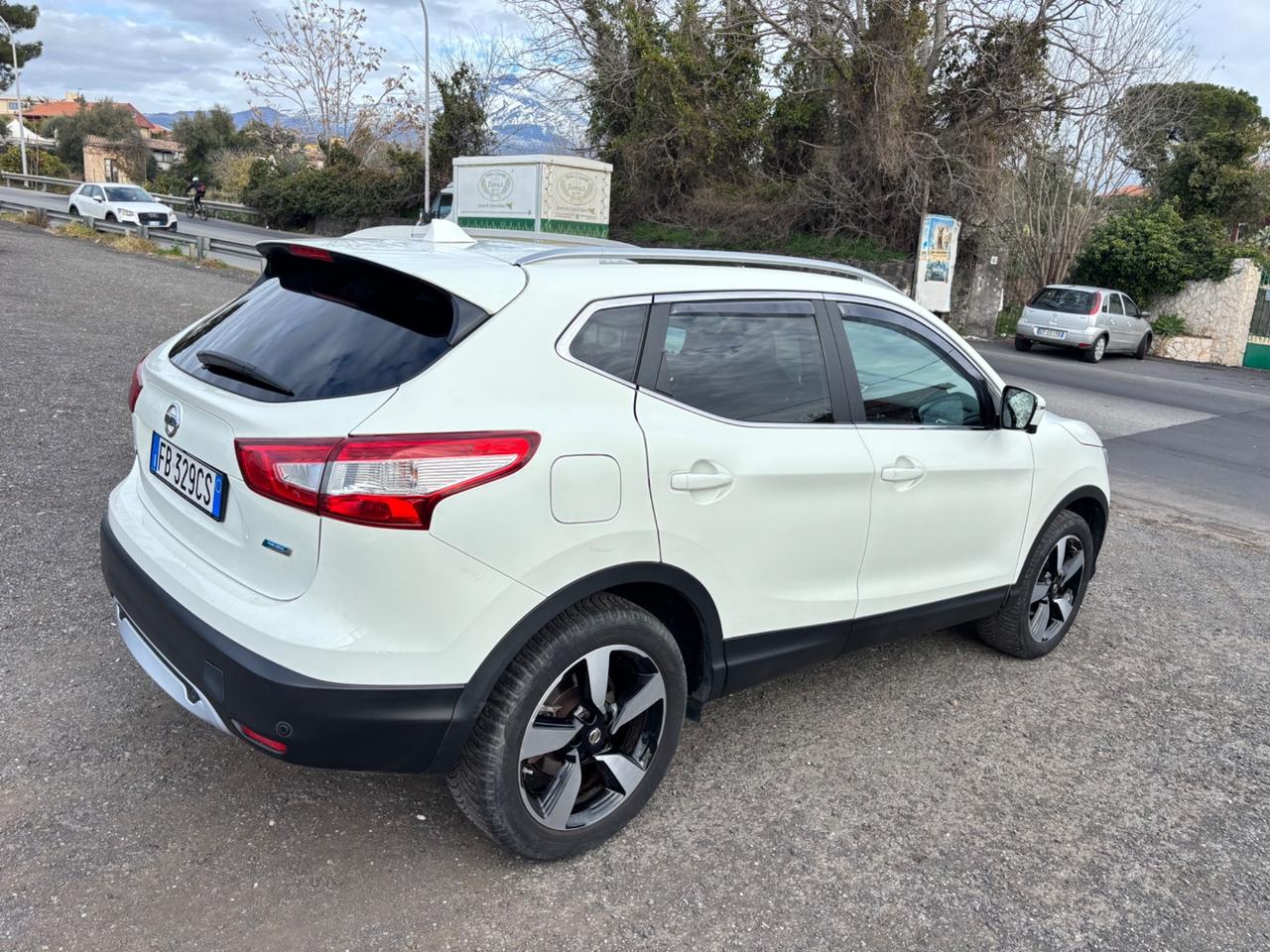 Nissan Qashqai 1.5 dCi N connecta 2015