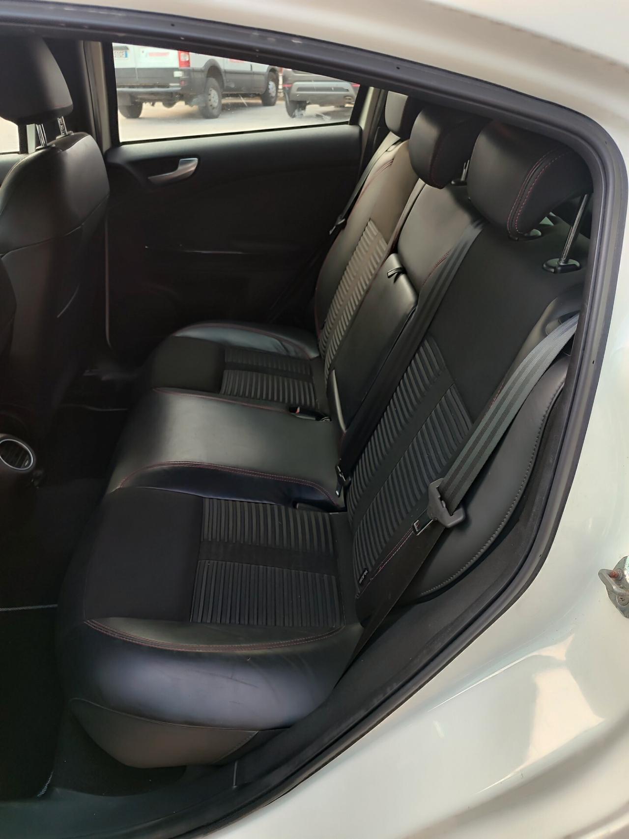 Alfa Romeo Giulietta 2.0 JTDm-2 140 CV Exclusive