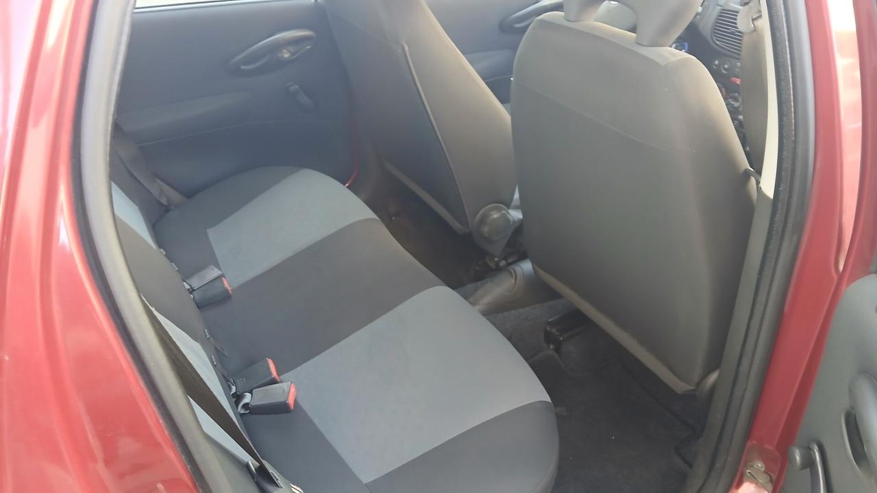 Fiat Punto 1.2 5 porte Active Natural Power