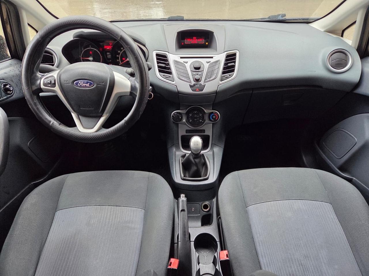 FORD FIESTA 1.4 TDCI 5 PORTE GASOLIO NEO PATENTATI