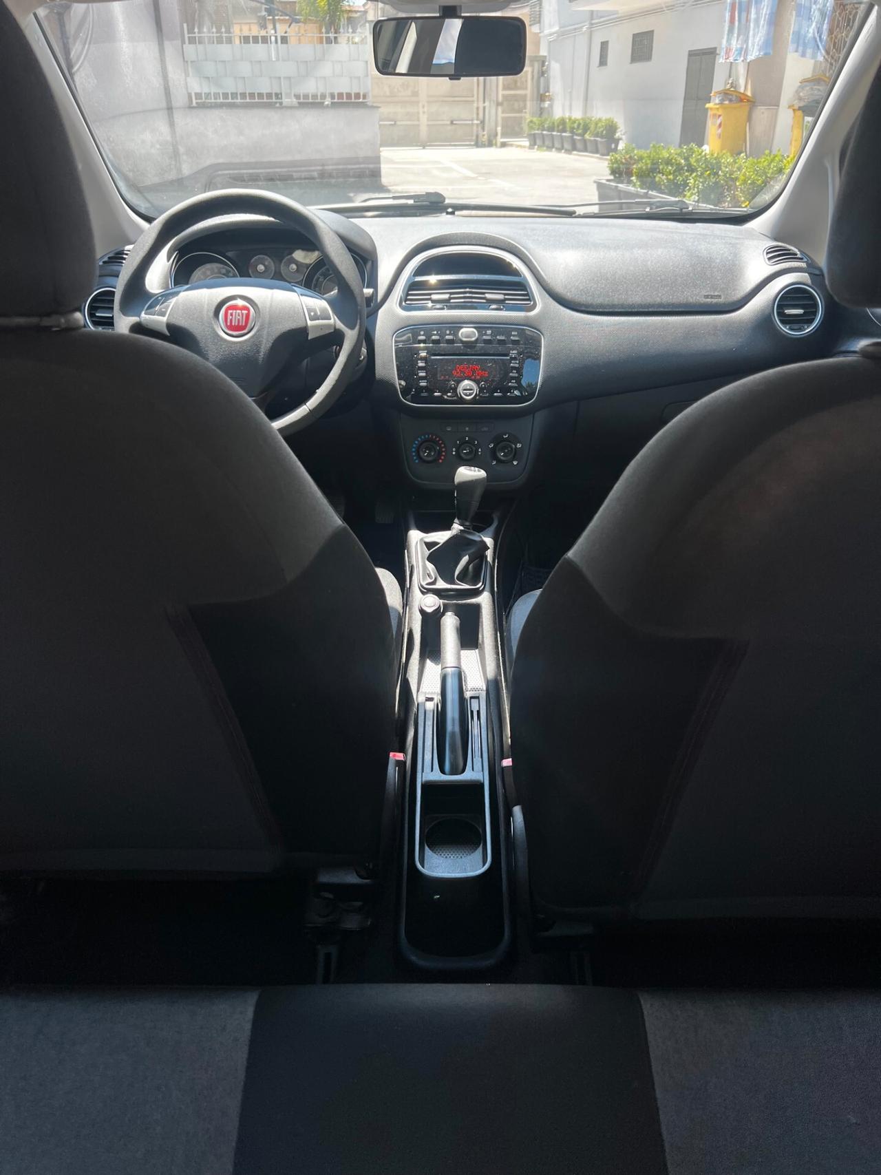 Fiat Punto 1.4 S&S 8V Dualogic 3 porte Street AUTOMATICA