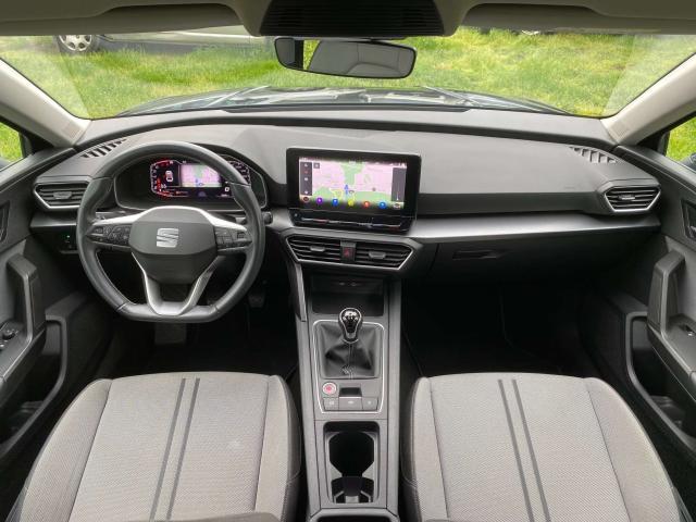 SEAT Leon * SOLAMENTE 49.000km! * SuperAccessoriata W.less