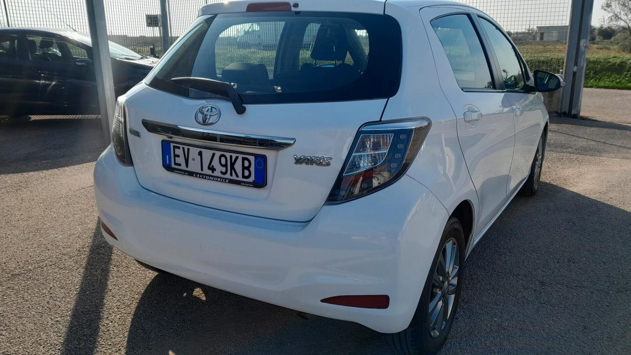 Toyota Yaris 1.4 D-4D 5 porte Lounge