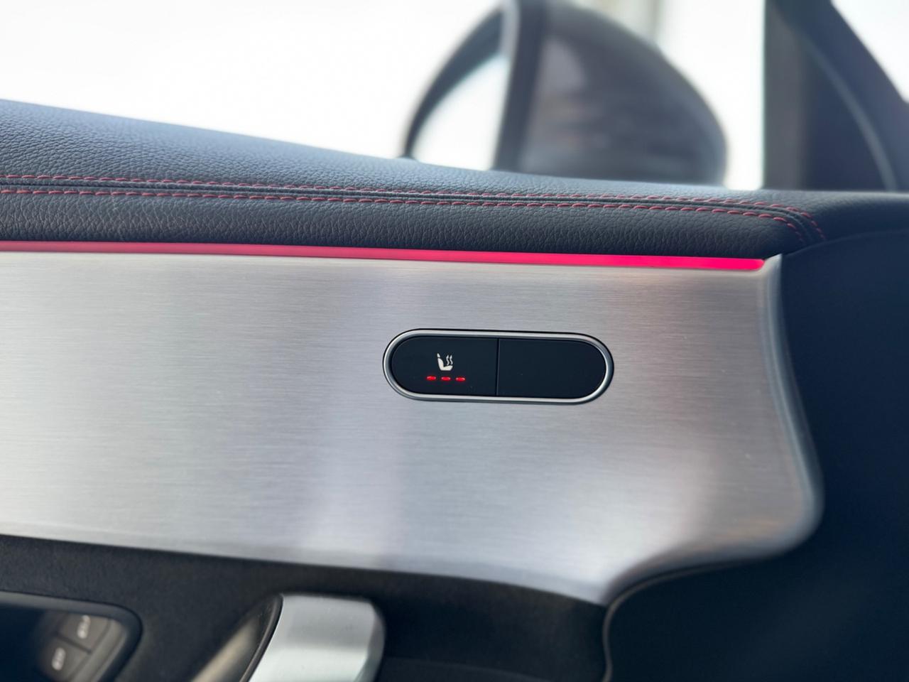 Mercedes CLA 180d Premium AMG TETTO AMBIENT LIGHT