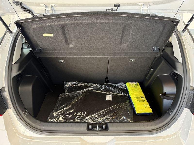 Hyundai i20 i20 1.2 MPI MT Connectline