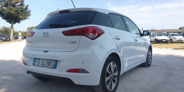 HYUNDAI i20 1.1 CRDi 12V 5 porte Go! Plus