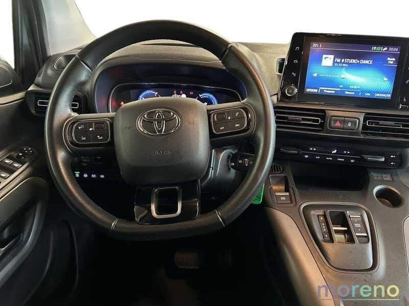 Toyota Proace City Verso electric L1 50kWh D Executive