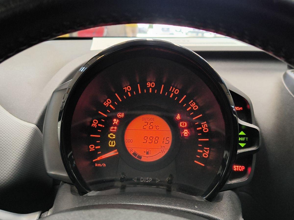 PEUGEOT 108 - VTi 72 5 porte Allure
