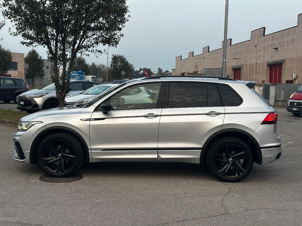 VOLKSWAGEN - Tiguan - Allsp. 2.0 TDI SCR DSG R-Line