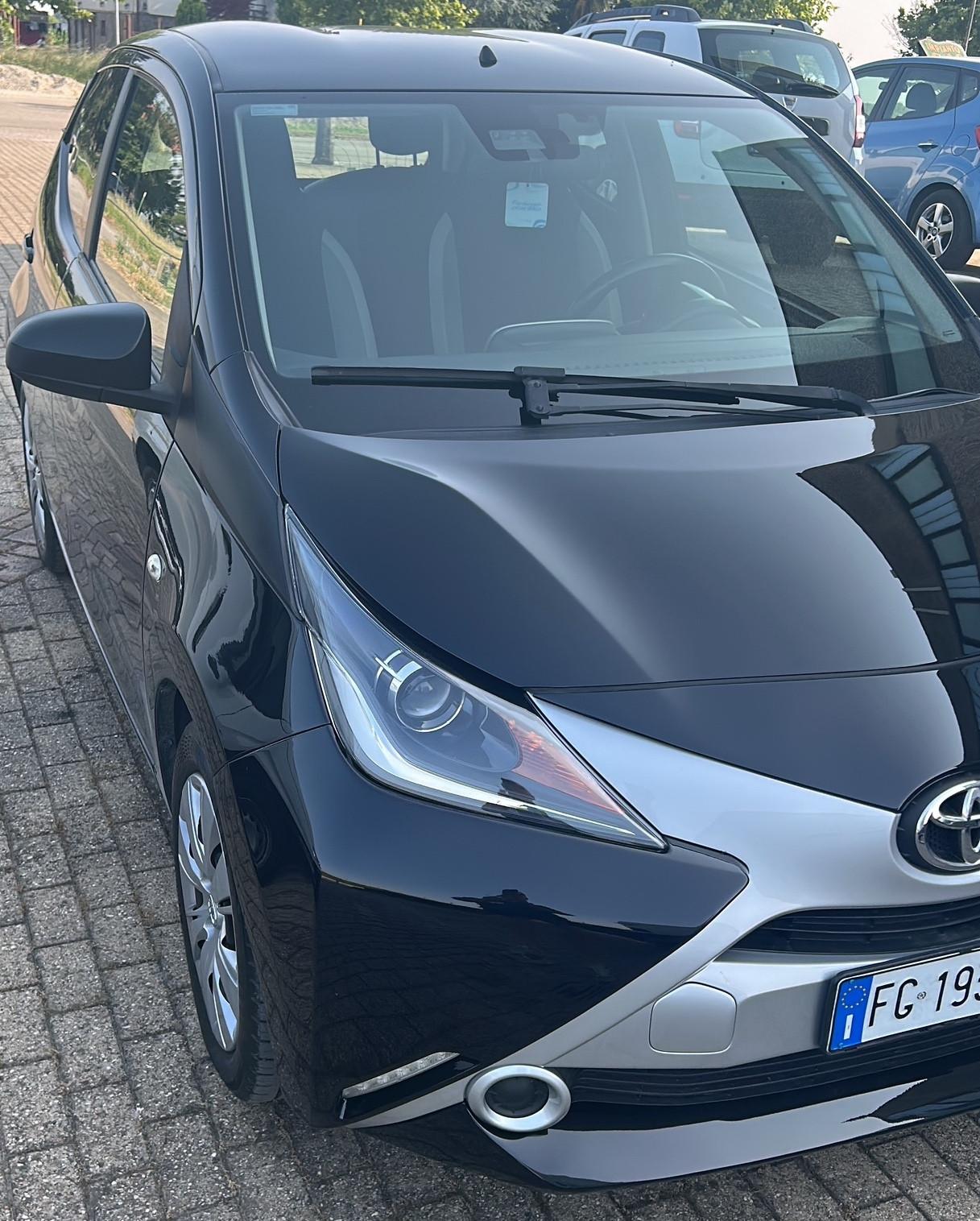 Toyota Aygo 1.0 VVT-i 69 CV 5 porte x-pure